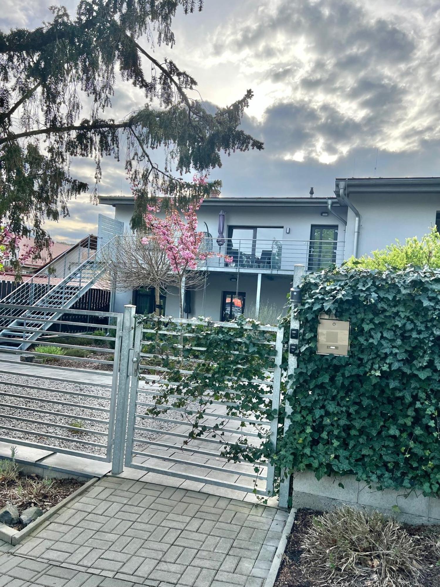 Apartmany Benesov Benesov nad Ploucnici 外观 照片